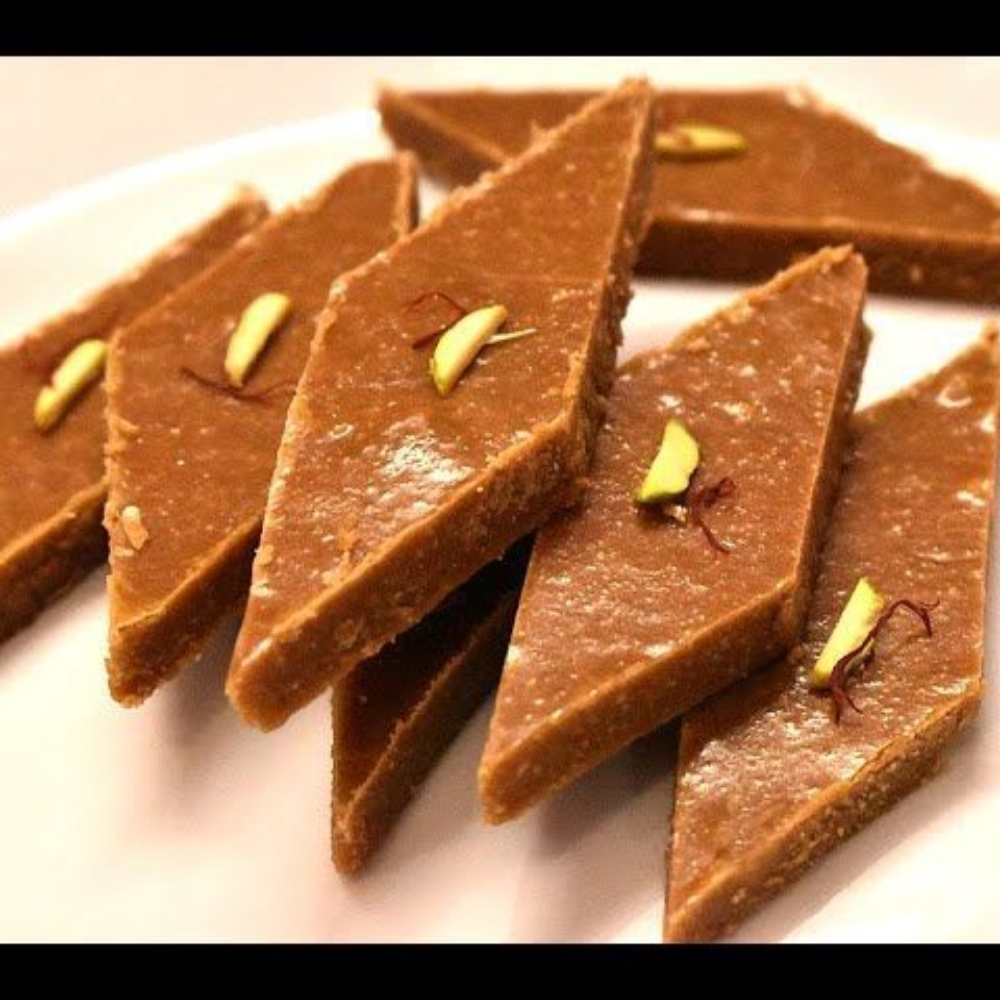 bellam kaju burfi / jaggery kaju katli
